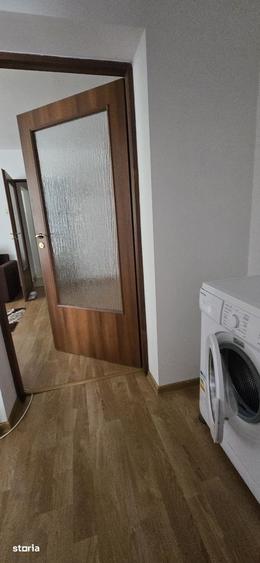 Apartament cu 2 camere semidecomandat în Aleea Trandafirilor