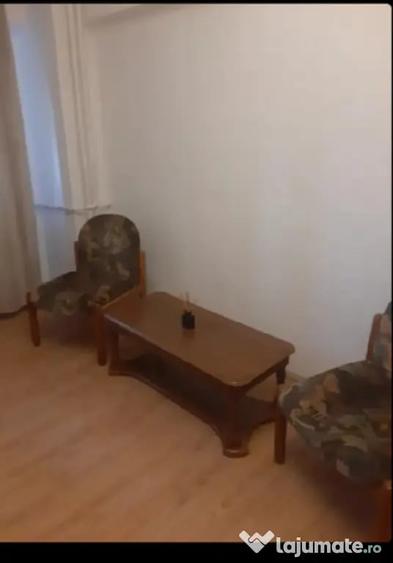 Garsonieră decomandată în Exterior Vest
