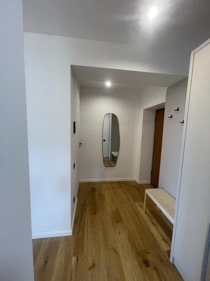 Apartament cu 3 camere decomandat, mobilat în Aviației