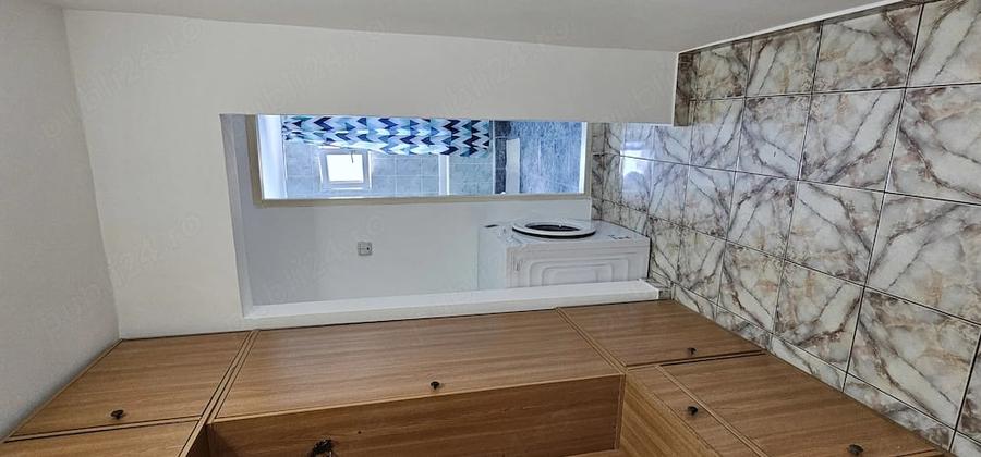 Apartament cu 2 camere decomandat în Casa de Cultură