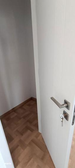 Apartament cu 2 camere în Astra — fotografia 3