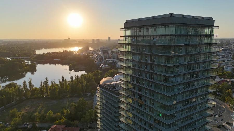 Apartament cu 3 camere decomandat în Floreasca