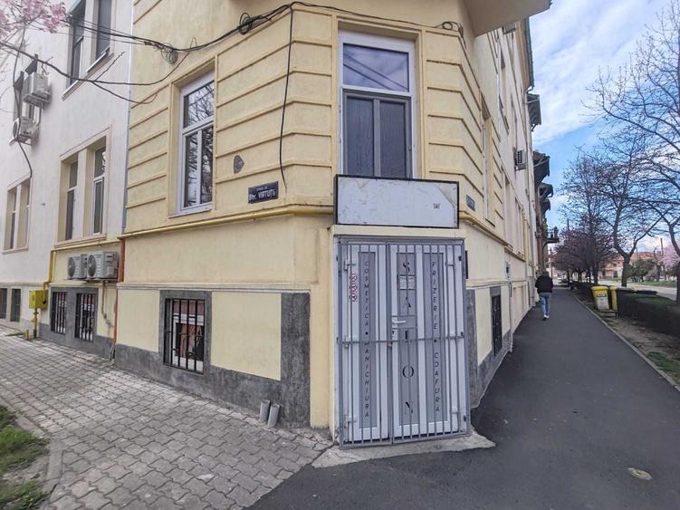 Apartament cu 2 camere semidecomandat, mobilat în Exterior Vest