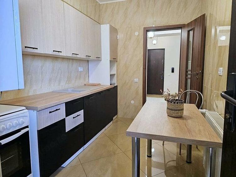 Garsonieră decomandată în Faleză