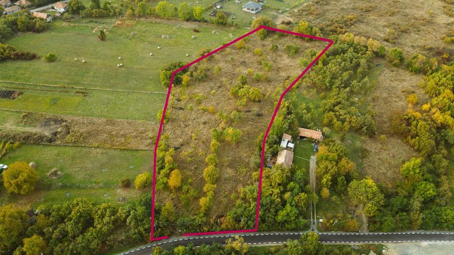 Teren Construcții intravilan de 1000 mp, în Pădureni (Chinteni)