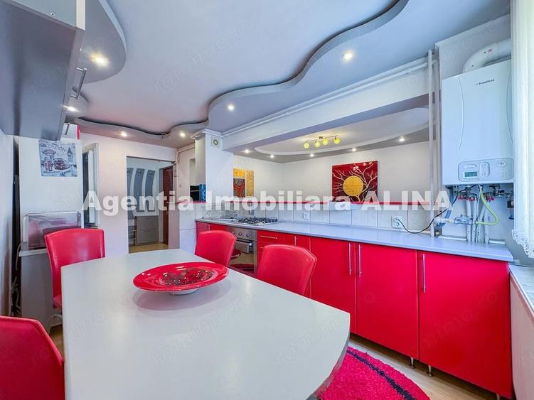 Apartament cu 3 camere decomandat în Decebal