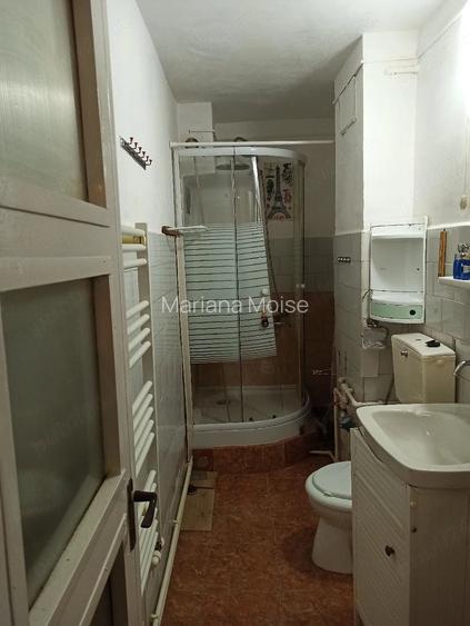Vand apartament cu o camera