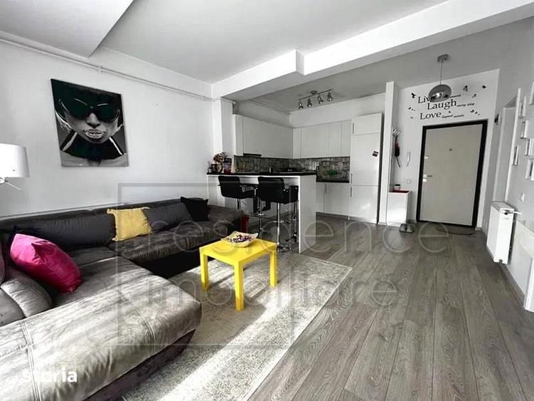 Apartament cu 2 camere semidecomandat în Europa