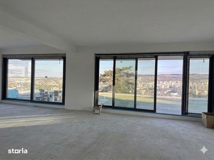 Casă cu 4 camere cu Teren 245 Mp în Grigorescu