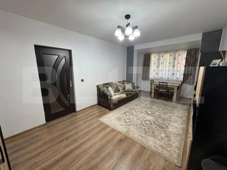 Apartament cu 2 camere semidecomandat în Micro 4