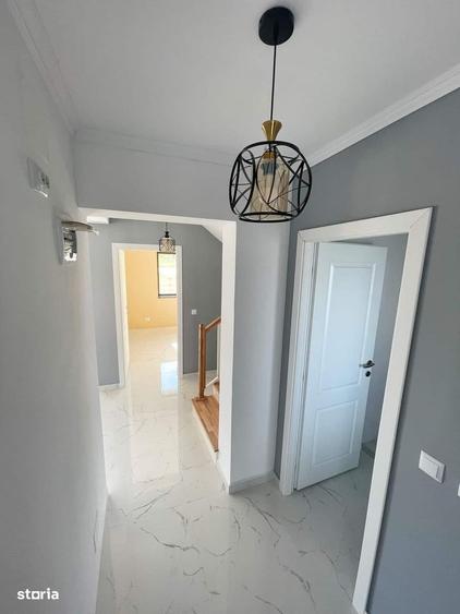 Casă cu 4 camere în Horpaz
