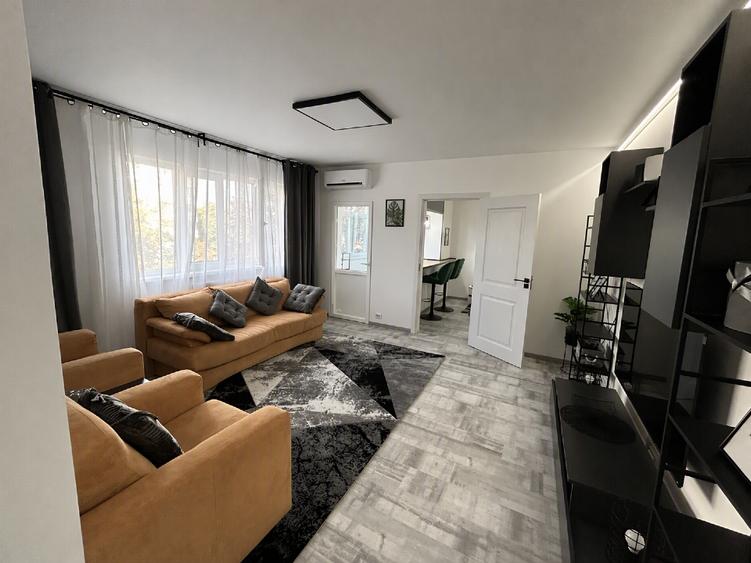 Apartament cu 2 camere circular în Titan