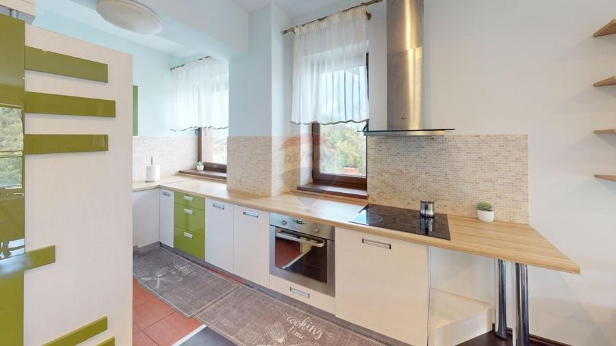 Apartament cu 3 camere decomandat, mobilat în Răcădău