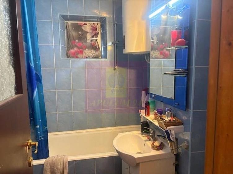 Apartament cu 3 camere decomandat în Pantelimon