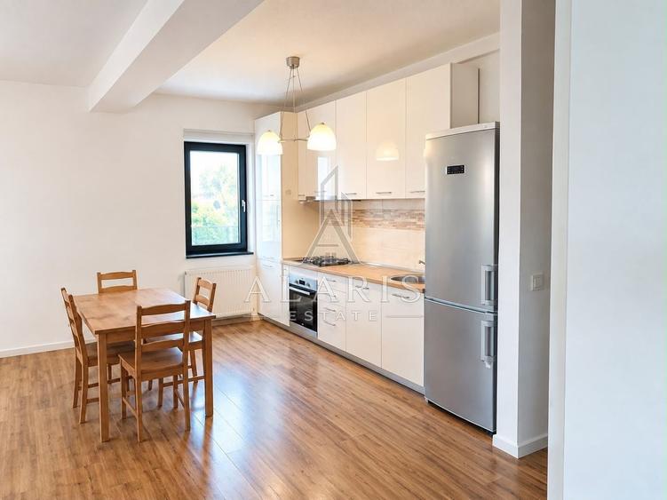 Apartament cu 2 camere semidecomandat, mobilat în Braytim