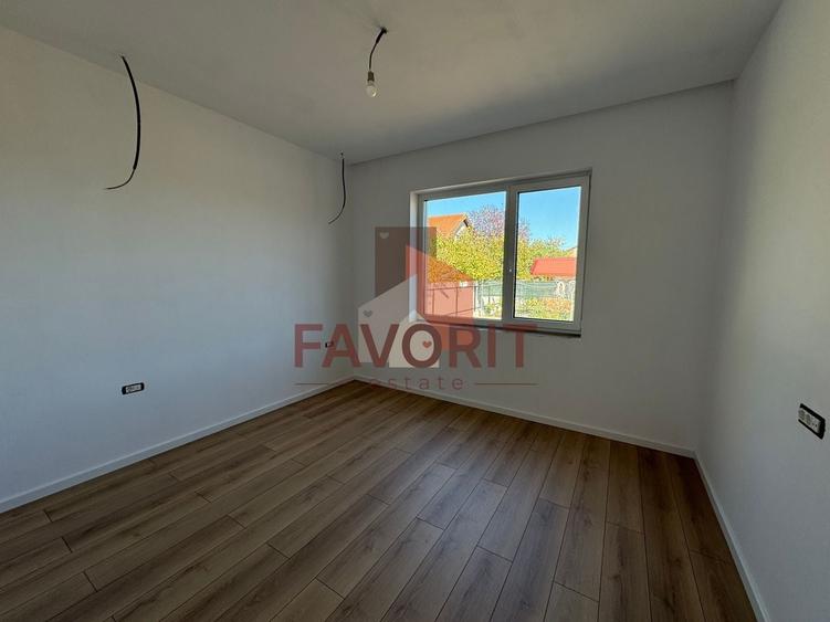 Duplex cu 4 camere cu Canalizare în Dumbrăvița