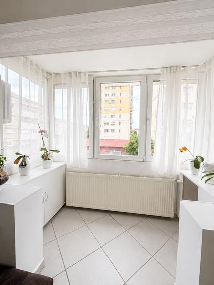 Apartament cu 3 camere în Iosia