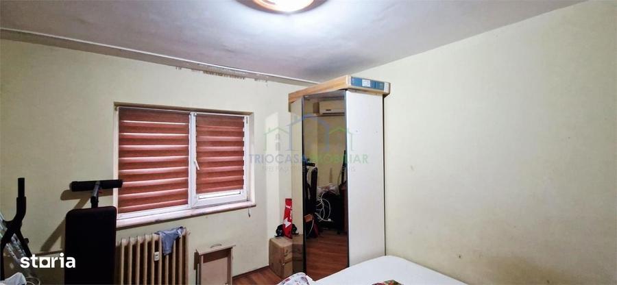 Apartament cu 4 camere decomandat în Central