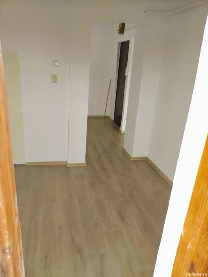 Apartament cu 3 camere decomandat în Lugoj