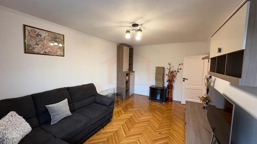 Apartament cu 2 camere decomandat, mobilat în Mazepa 2