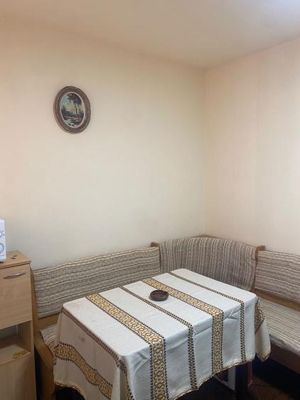 Apartament cu 3 camere decomandat în Vasile Aaron