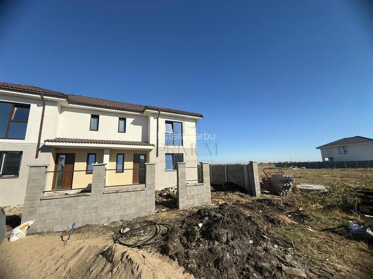 DUPLEX DE VANZARE IN MOSNITA NOUA