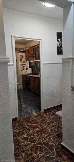 Apartament cu 3 camere decomandat în Energiei