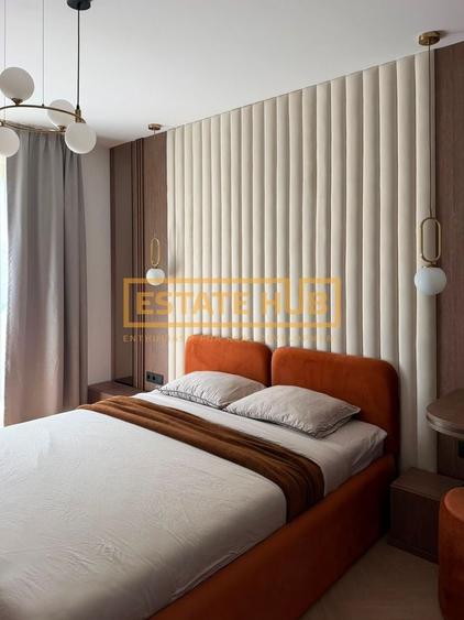 Apartament cu 3 camere semidecomandat, mobilat în Central
