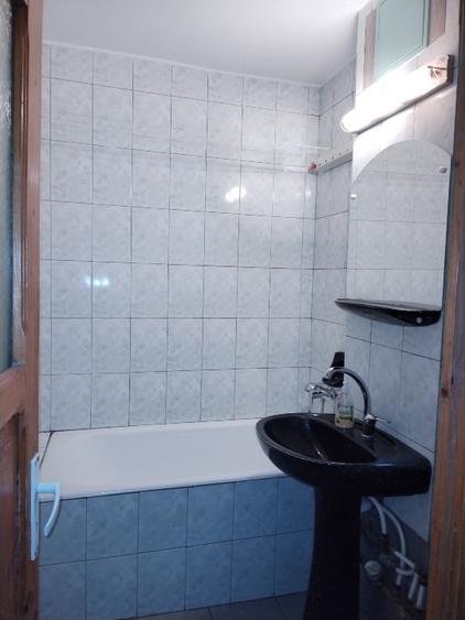 Apartament cu 2 camere semidecomandat în Mircea cel Bătrân