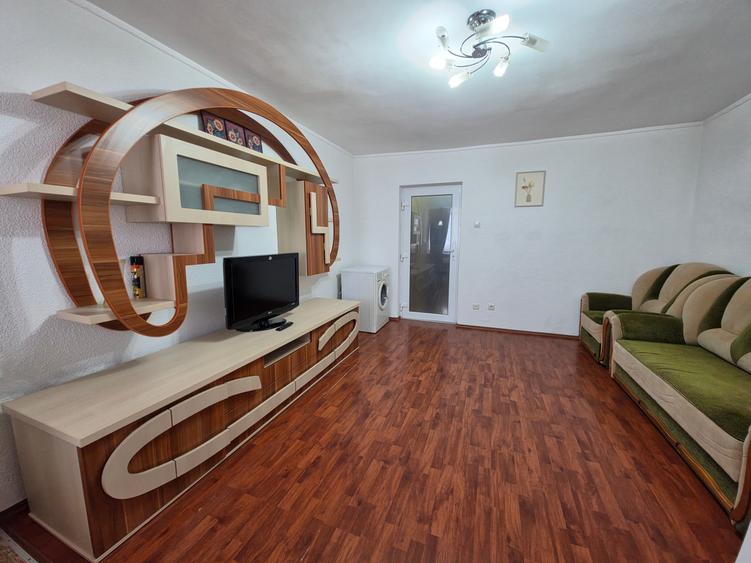 Garsonieră semidecomandată în Far