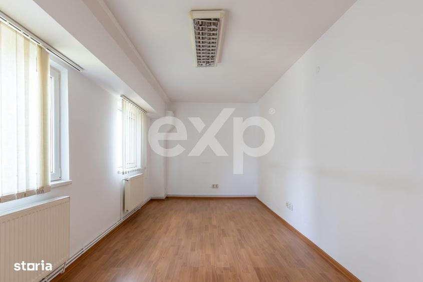 Spațiu comercial, de 400 mp, în Calea Moinești