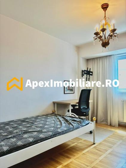 Apartament cu 4 camere decomandat în 13 Septembrie