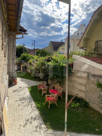 Apartament cu 2 camere decomandat, mobilat în Ultracentral