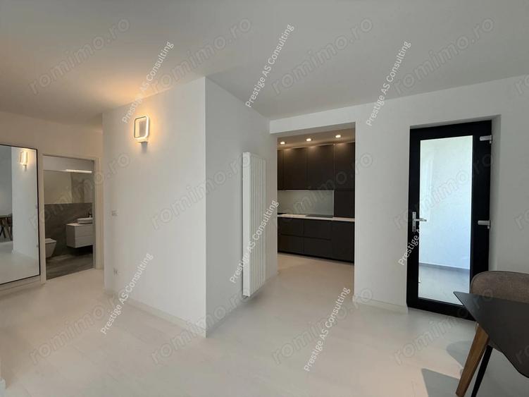 Apartament cu 2 camere semidecomandat, mobilat în Dumbrăvița