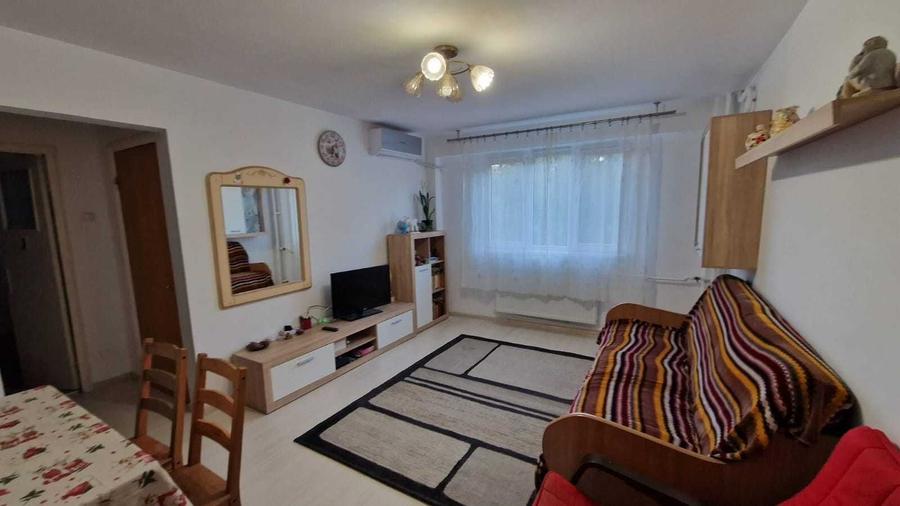 Apartament cu 2 camere semidecomandat în Brâncoveanu