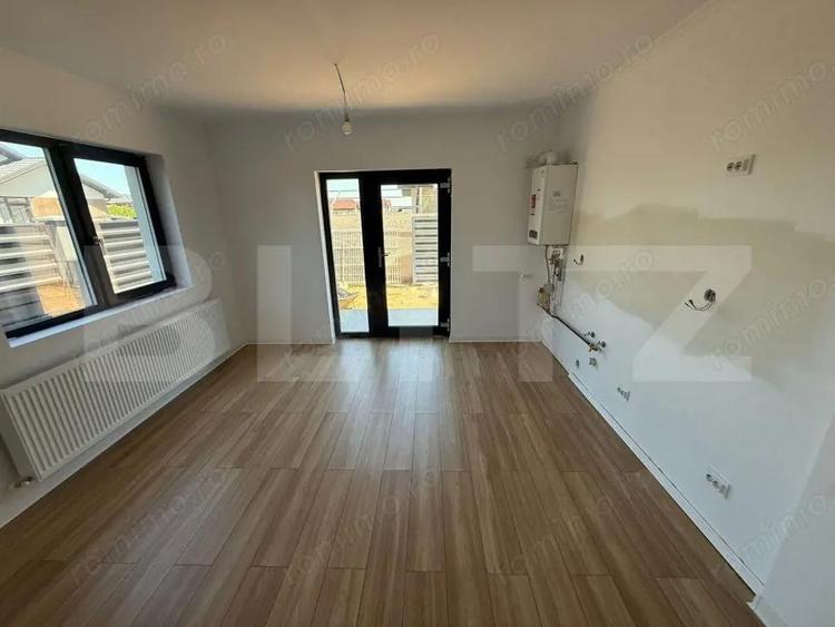 Casă cu 7 camere cu Teren 329 Mp în Central