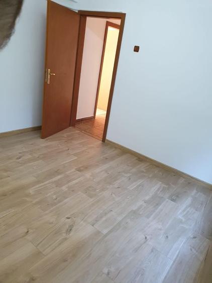 Spațiu comercial, de 45 mp, în Central