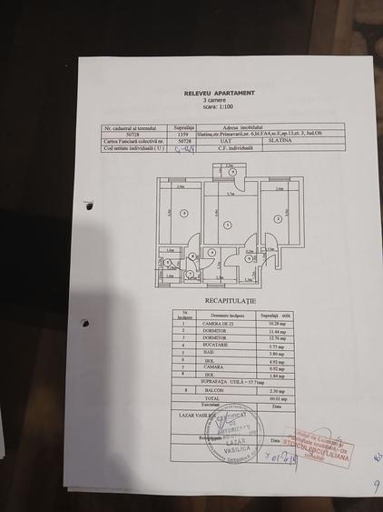 Apartament cu 3 camere decomandat în Zahana
