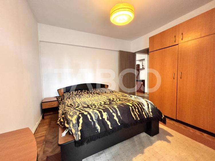 Apartament cu 2 camere semidecomandat, mobilat în Gheorgheni