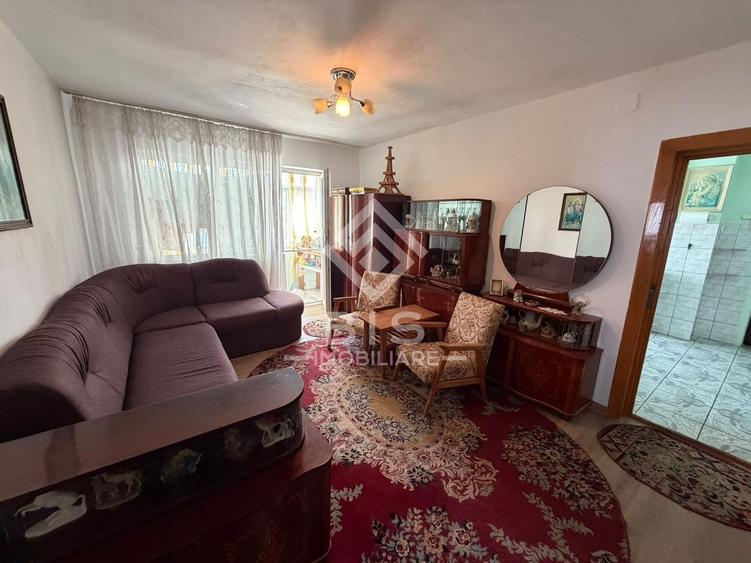 Apartament cu 2 camere semidecomandat în Nord-Est