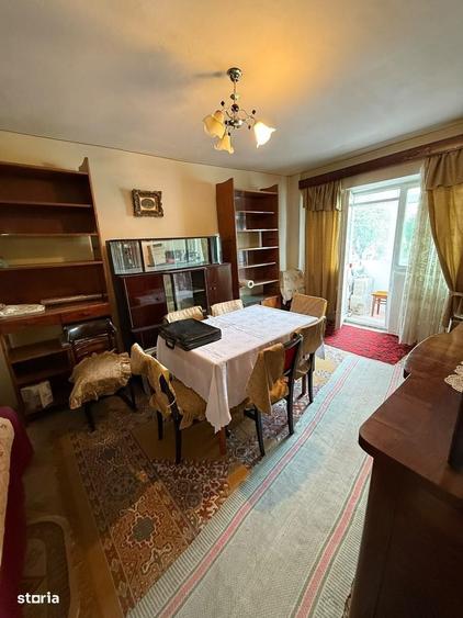 Apartament cu 3 camere decomandat în Ultracentral