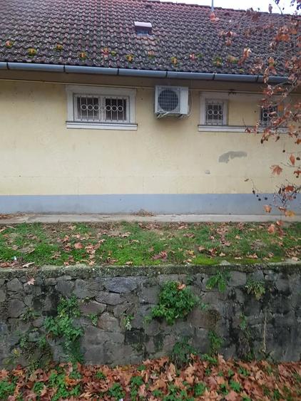 Spațiu comercial, de 40 mp, în Central