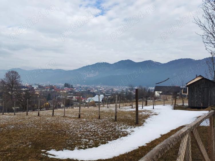 Teren de 1598 mp, în Central