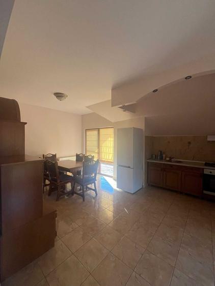 Casă cu 2 camere cu Teren 300 Mp în Central