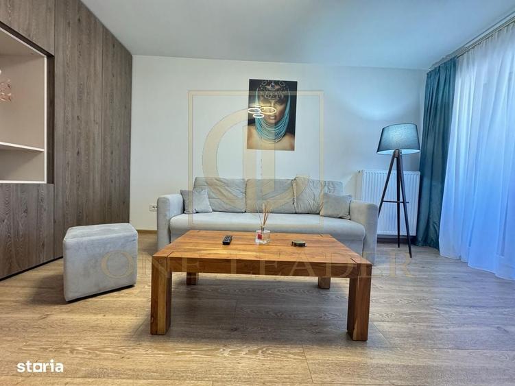 Apartament cu 2 camere decomandat în Tractorul