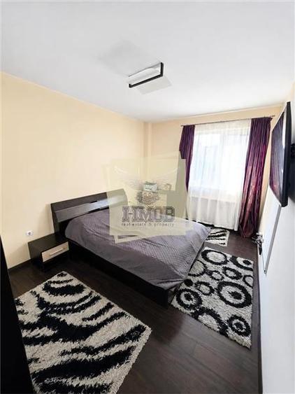Apartament cu 3 camere decomandat, mobilat în Turnișor