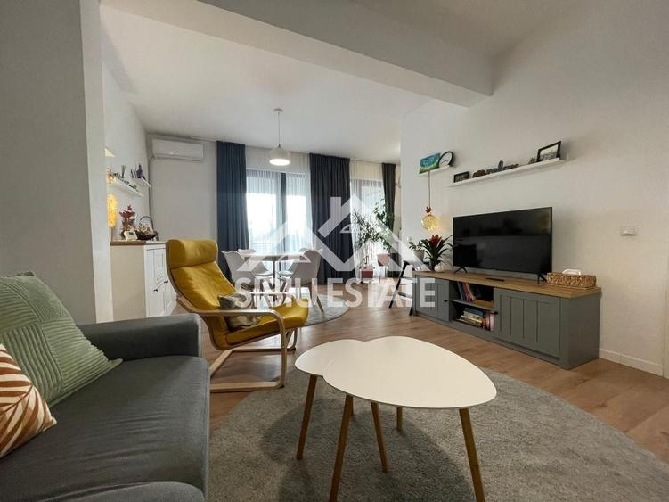 Apartament cu 2 camere decomandat, mobilat în Piața Cluj