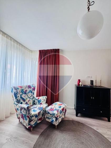 Apartament cu 2 camere decomandat, mobilat în Semicentral