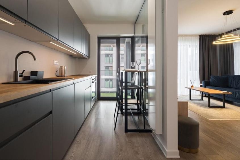 Apartament cu 2 camere decomandat în Exterior Vest