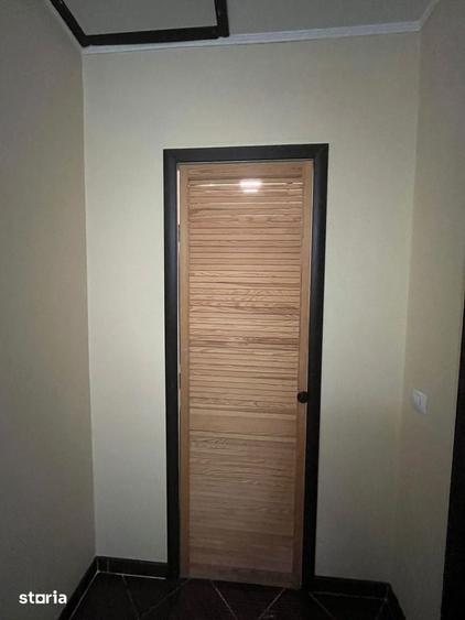 Casă cu 5 camere cu Teren 250 Mp în Berceni